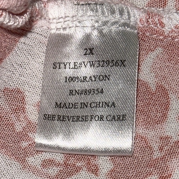 Adrienne Vittadini Peach/White Floral Cropped Boxy Flutter Sleeve Boho Rayon 2X - Picture 7 of 9